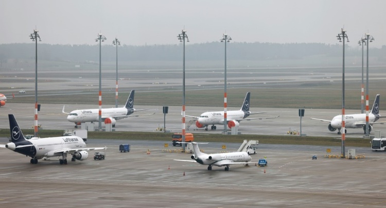 Weiterer Streiktag an mehreren deutschen Flughäfen hat begonnen