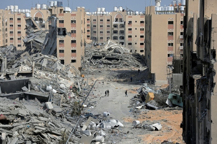 Hamas: 20 auf Hilfsgüter wartende Menschen in Gaza durch israelischen Beschuss getötet