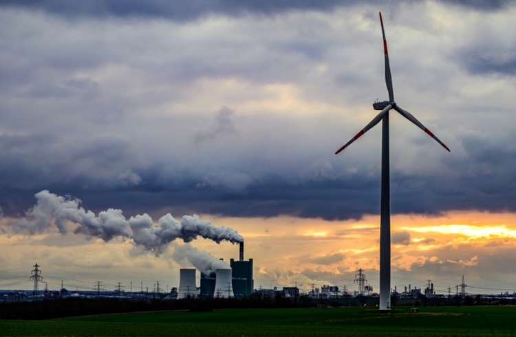 KfW: Anteil erneuerbar produzierten Stroms in EU erreicht 2023 neuen Höchstwert