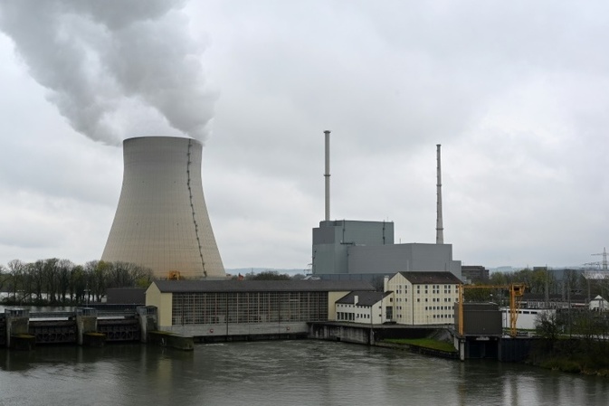 Habeck verteidigt zum Jahrestag Atomausstieg - Union will korrigieren