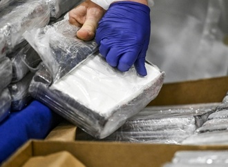 Zoll entdeckt 243 Kilogramm Kokain in Container am Hamburger Hafen