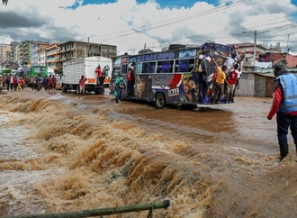 Dutzende Todesopfer bei Dammbruch nach heftigen Regenfllen in Kenia
