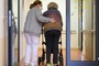 Tag der Pflegenden: Rufe nach Entlastung von Pflegekrften und Angehrigen