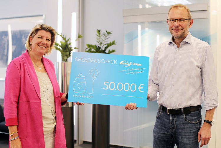 enviaM-Gruppe und Mitarbeiter spenden 50.000 Euro an Deutsches Rotes Kreuz und Stiftung Technisches 