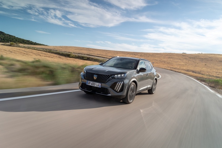 Der neue Peugeot 2008: Jetzt in weiteren Varianten bestellbar