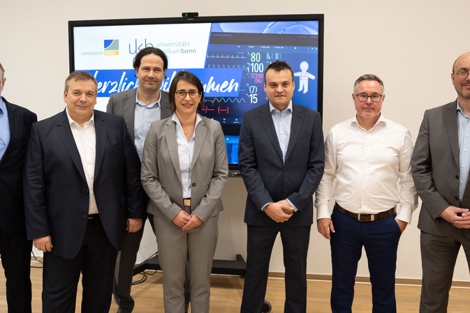 Patienten-Überwachung durch einen Avatar