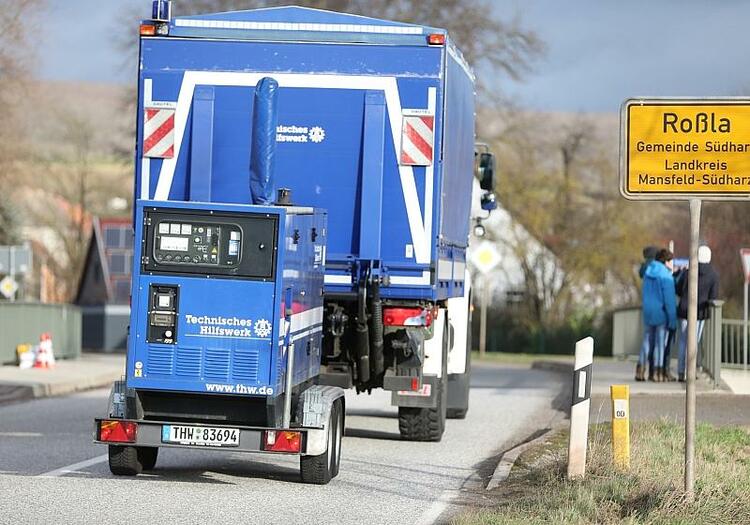 Grüne wollen mehr staatliche Unterstützung für Katastrophenhelfer