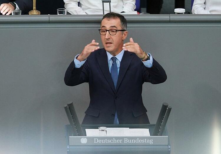 Özdemir: Tierwohlabgabe bleibt unter 40 Cent pro Kilo Fleisch