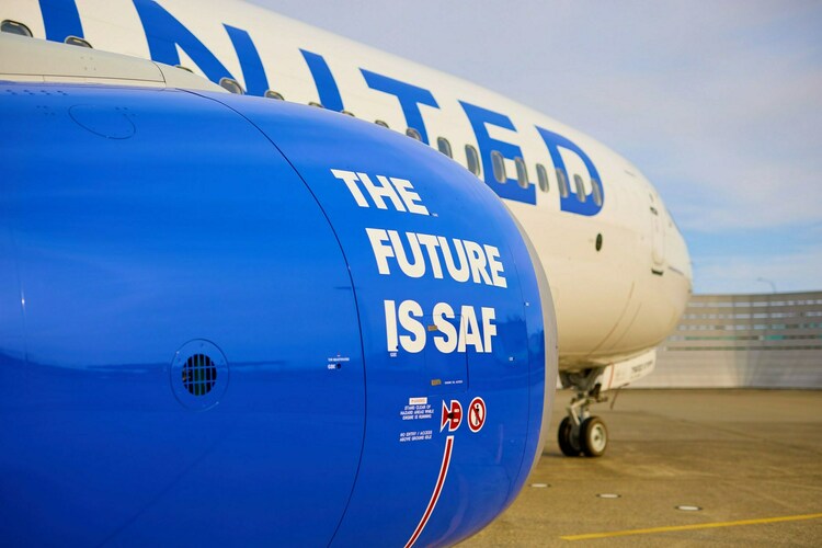 Weitere Unternehmen beteiligen sich am United-Airlines-Investment-Fonds für mehr Nachhaltigkeit im L