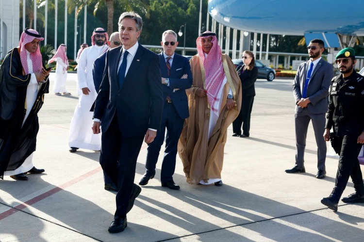 Blinken beginnt Nahost-Reise in Saudi-Arabien - Auch Besuch in Israel geplant