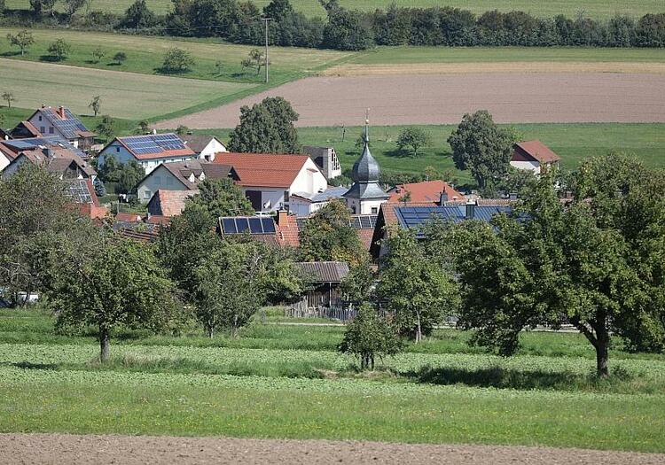 Jeder dritte Hausbesitzer will bis 2026 Solaranlage kaufen