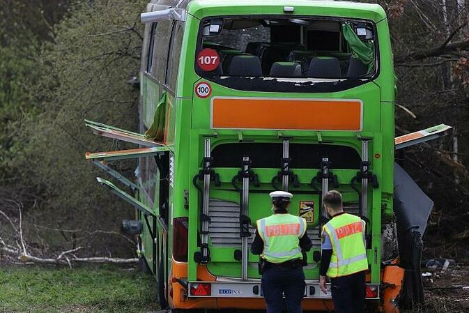 Nach tödlichem Busunfall: CDU-Politiker fordert Konsequenzen
