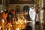 Russland schreibt Selenskyj zur Fahndung aus - Angriffe trotz orthodoxen Osterfests