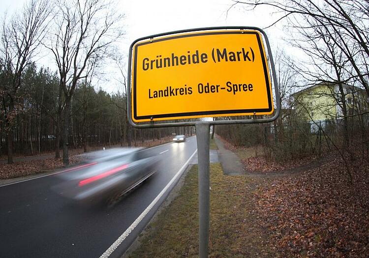 Bürgerinitiative will gegen Tesla-Erweiterung in Grünheide klagen