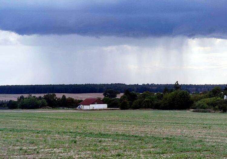 Wetterdienst warnt vor schweren Gewittern in Süddeutschland
