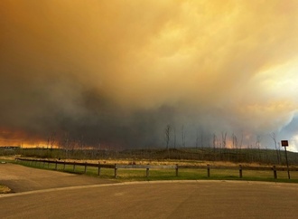 Wetterumschwung hilft bei Kampf gegen Waldbrand in Kanadas wichtigstem �lf�rdergebiet