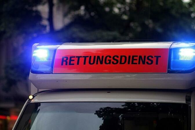 Dresden: Schwerverletzte nach Blitzeinschlag am Elbufer