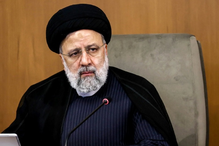 Verunglückter iranischer Präsident Raisi wird in seiner Heimatstadt beigesetzt