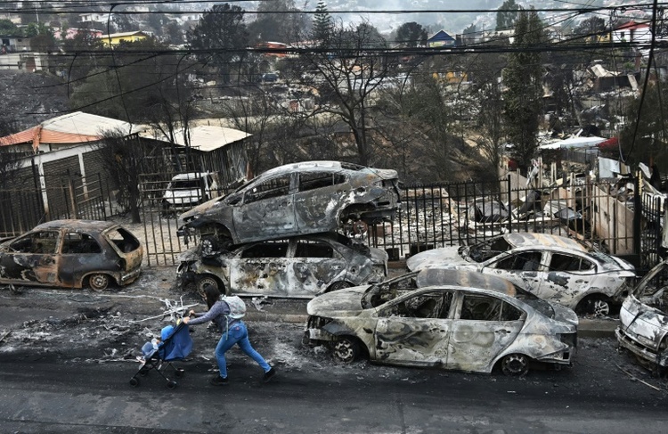 Zwei Männer nach Waldbränden in Chile wegen mutmaßlicher Brandstiftung festgenommen