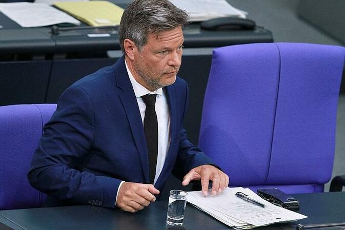 Habeck hält an Übernahme des Tennet-Stromnetzes fest