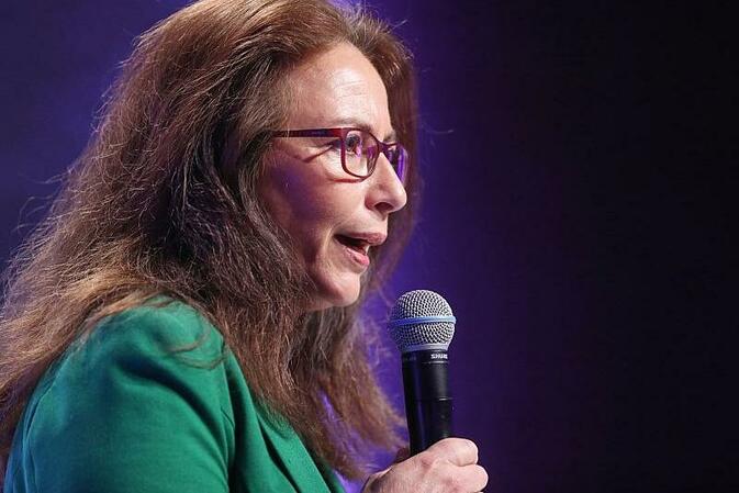 Fahimi zweifelt an Tempo für grüne Transformation