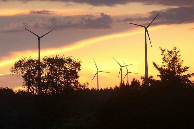 Windkraft bleibt wichtigster Energieträger - mehr Stromimporte