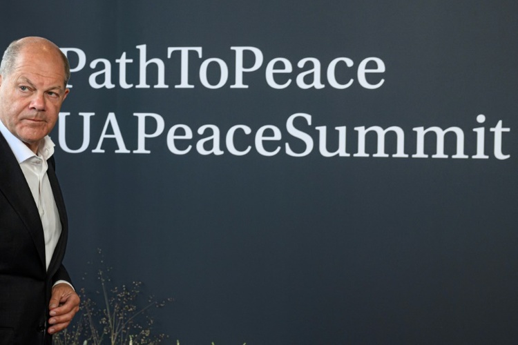 Scholz betont in der Schweiz globale Bedeutung von Frieden in der Ukraine