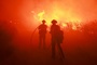 Feuerwehrleute kmpfen gegen bislang grtes Feuer des Jahres in Kalifornien