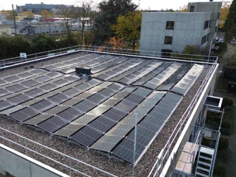 Rheingas setzt Zeichen für Nachhaltigkeit: Sonnenstrom aus neuer Photovoltaik-Anlage am Standort Brü