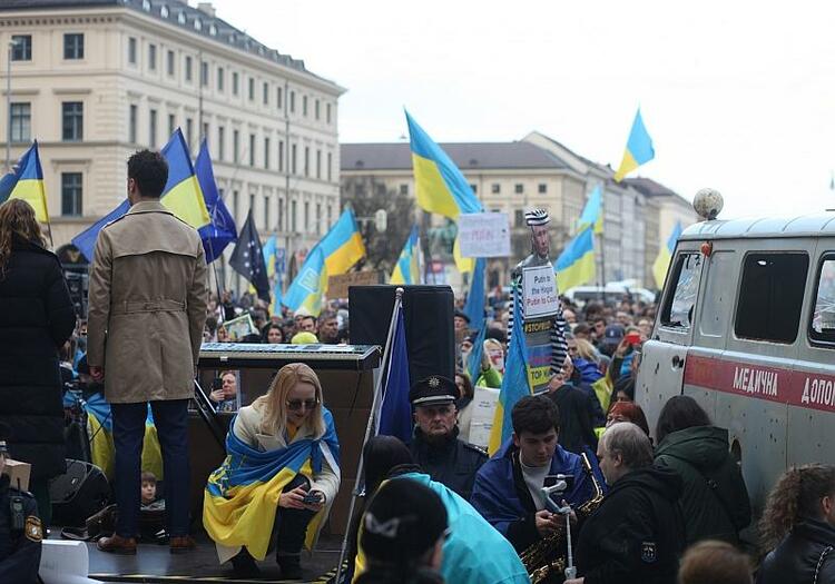 Grüne für Niederlassungserlaubnis für erwerbstätige Ukrainer
