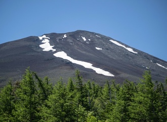 Vier Tote am Berg Fuji in Japan vor Beginn der Klettersaison
