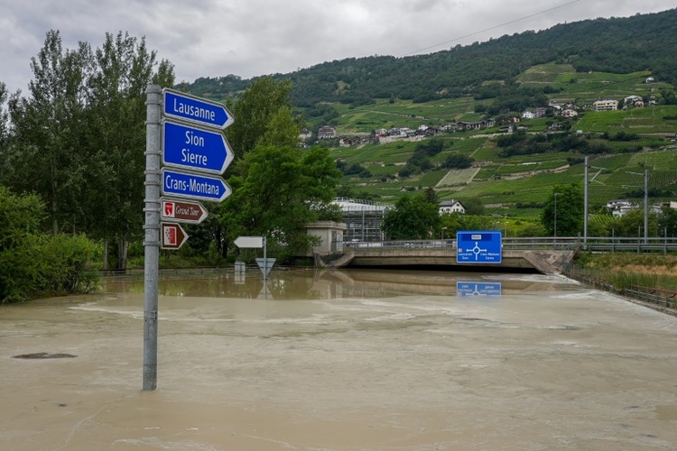 Sieben Tote nach Unwettern in Frankreich und Schweiz - Überschwemmungen auch in Italien