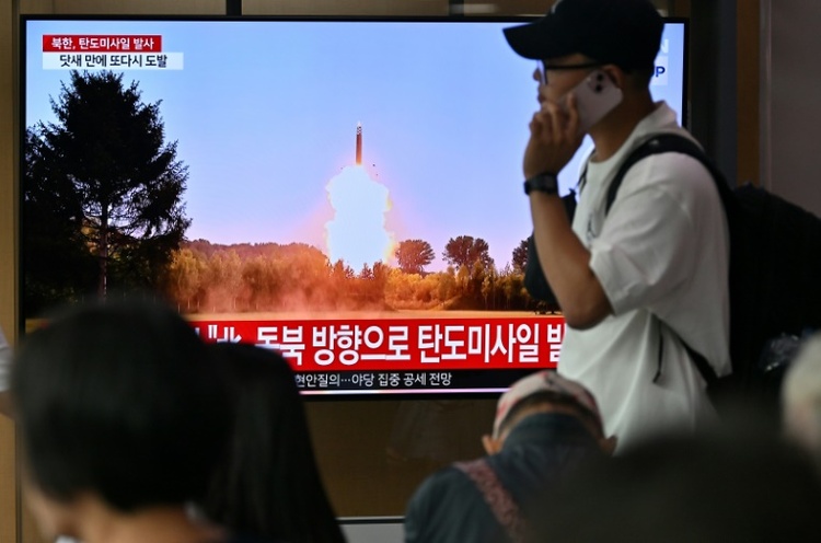 Nordkorea testet für sehr große Gefechtsköpfe geeignete Raketen