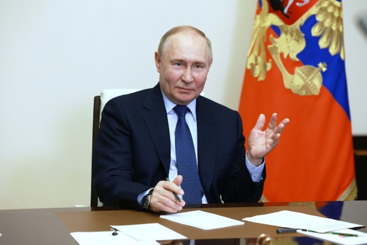 Putin zu Besuch in Kasachstan eingetroffen - Treffen mit Erdogan geplant