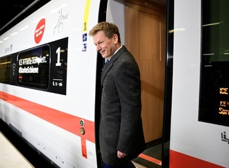 Unionsfraktionsvize Lange fordert ''rote Karte'' fr Bahn-Chef Lutz