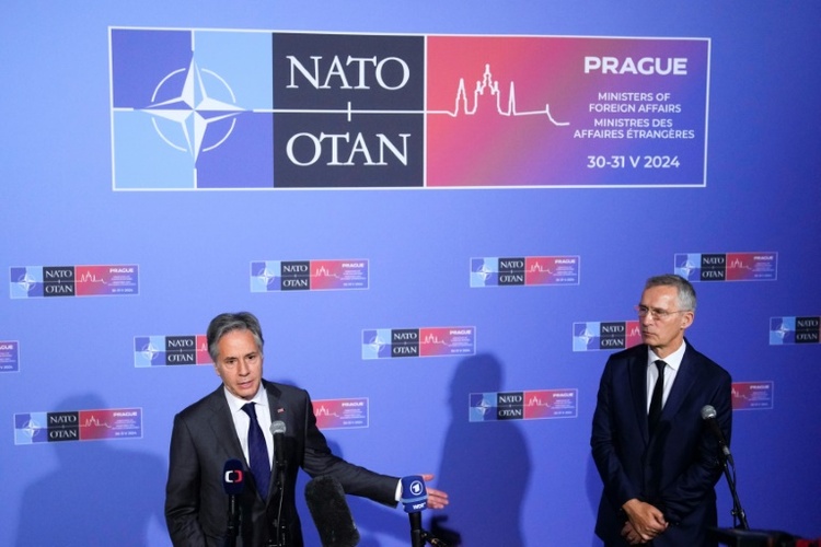 Nato-Länder bringen 40 Milliarden Euro für die Ukraine auf den Weg