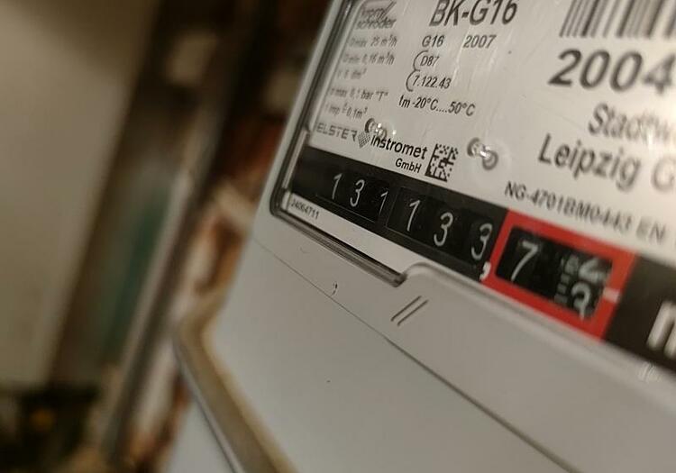 Einige Stadtwerke doppelt so teuer bei Strom und Gas