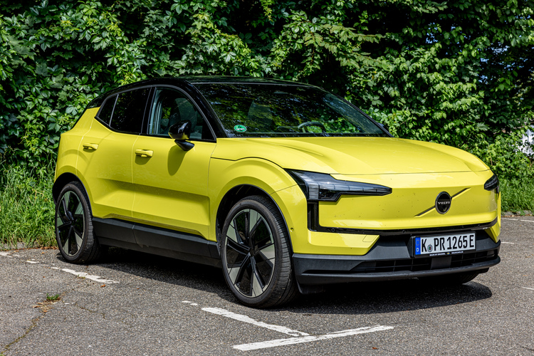 Volvo EX30 Twin Performance im Test