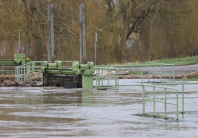 Versicherer pochen auf Bauverbot in Überschwemmungsgebieten
