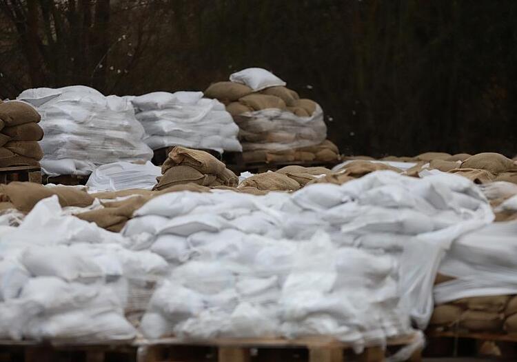 Ein Toter bei schweren Unwettern und Überschwemmungen in Frankreich