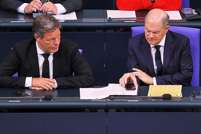 Scholz und Habeck droht Atom-Untersuchungsausschuss im Januar