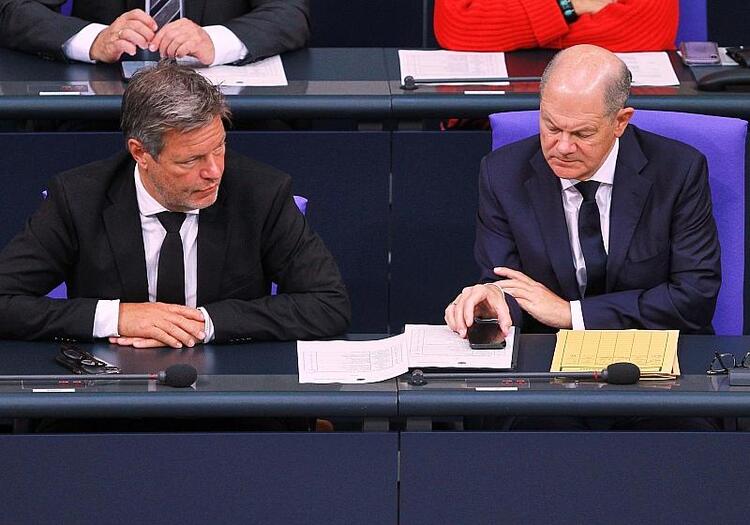 Scholz und Habeck droht Atom-Untersuchungsausschuss im Januar
