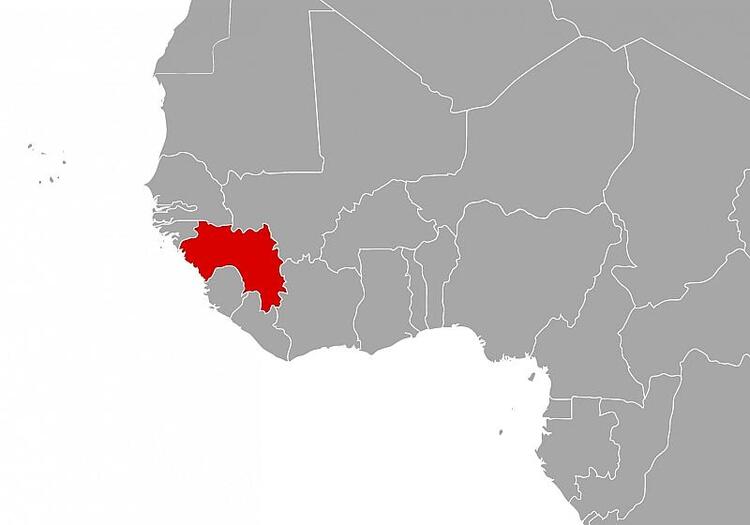 Dutzende Tote nach Massenpanik bei Fußballspiel in Guinea