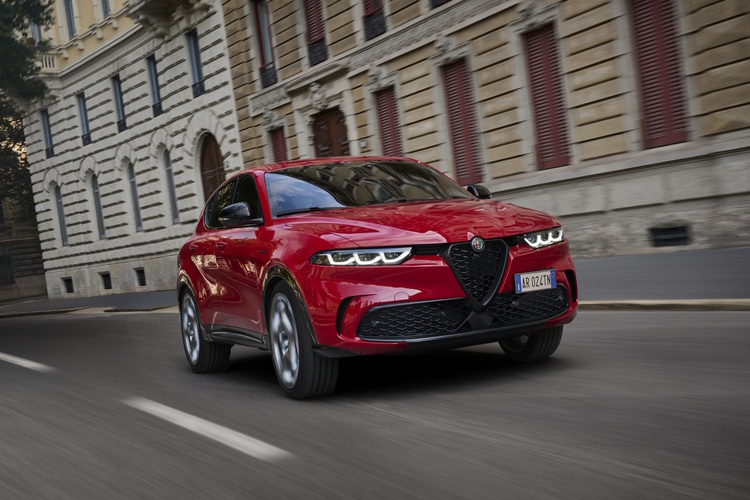 Alfa Romeo Tonale im Modelljahr 2025 - Drehen statt ziehen