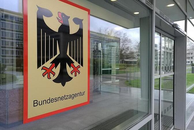 Dunkelflaute: Netzagentur prüft Ursachen von Strompreisanstieg