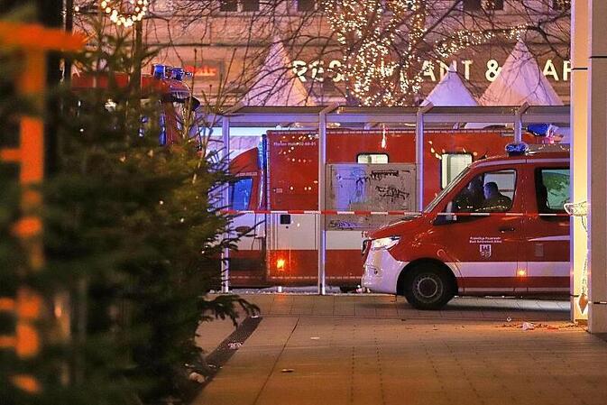 Trauer und Entsetzen nach Anschlag auf Magdeburger Weihnachtsmarkt