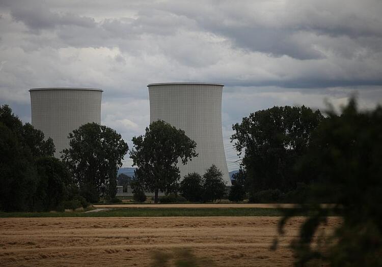Union und FDP kritisieren Absprachen zum Atom-Aus
