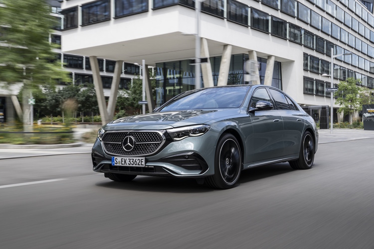 Euro NCAP kürt die sichersten Autos 2024 - Mercedes holt Gesamtsieg