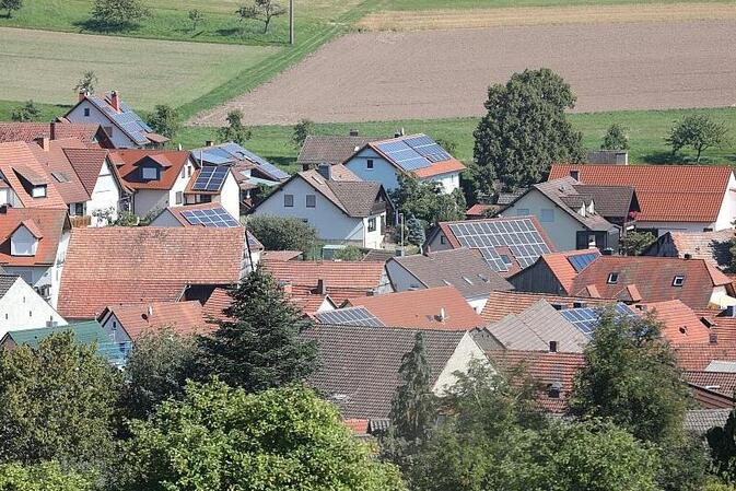 Habeck will garantierte Preise für Erzeuger von Solarstrom senken