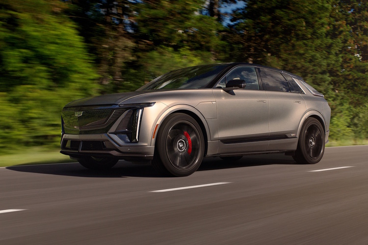 Cadillac Lyriq-V - Schnellster Caddy aller Zeiten